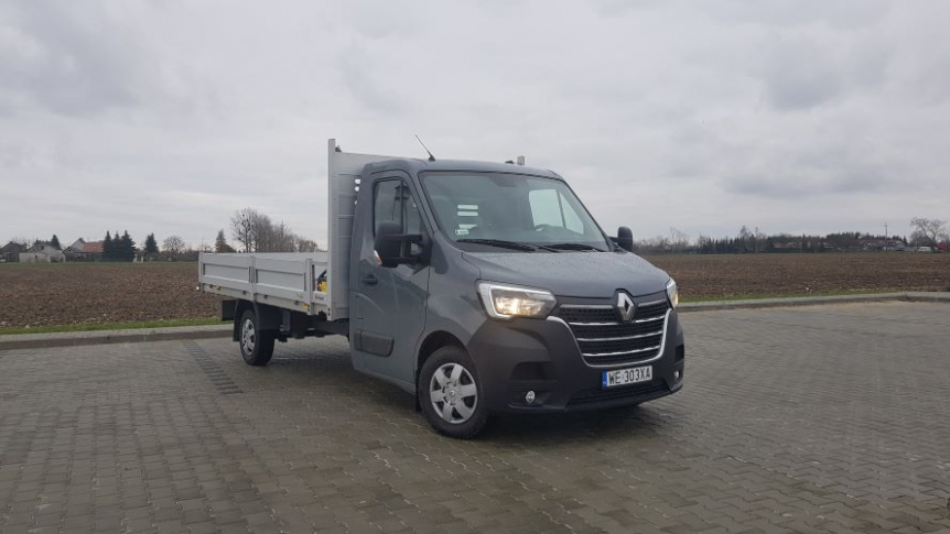 Renault Master z  HDS na pace
