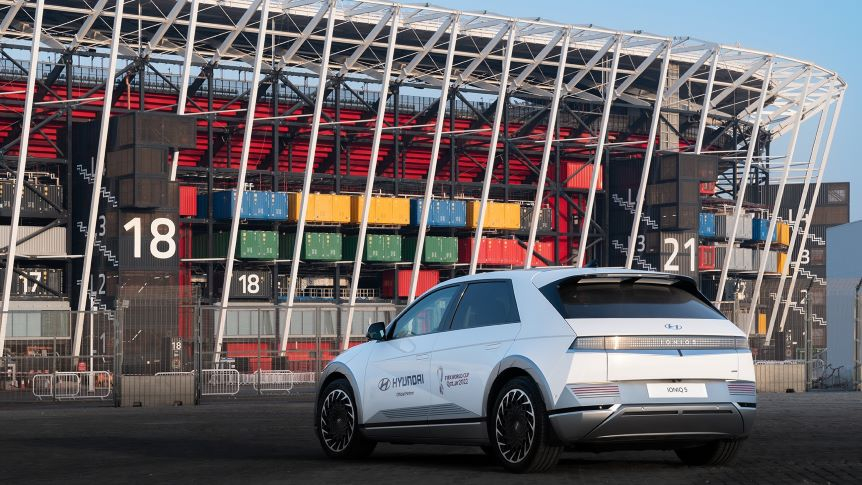 Hyundai wesprze FIFA flotą aut elektrycznych